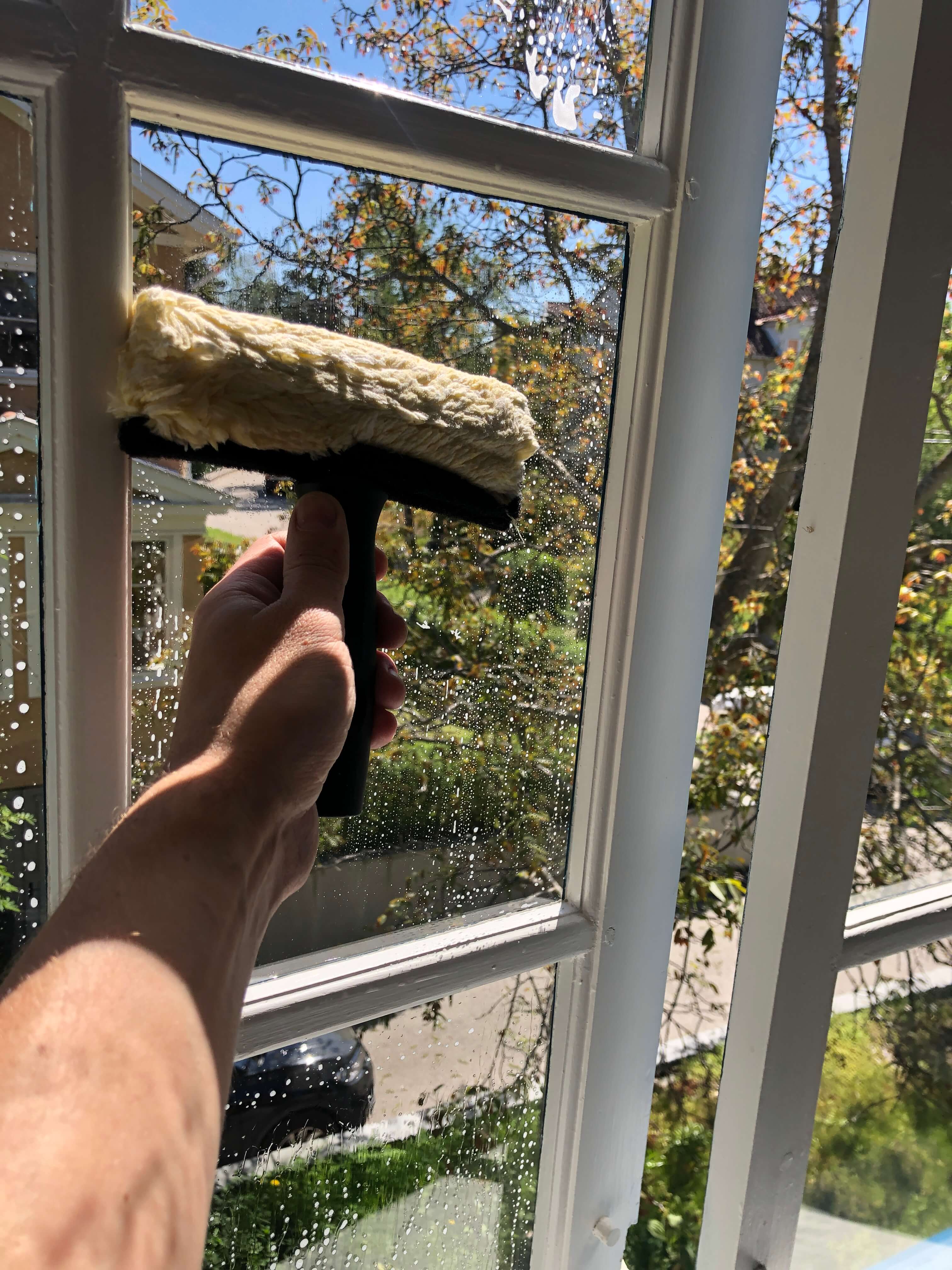 Enskede | Professionell fönsterputs | kostnadsfri offert | Rut-avdrag